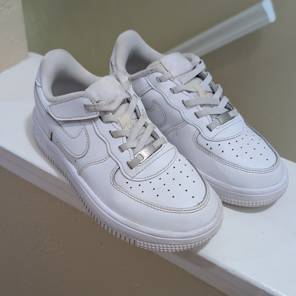Nike Air Force 1 Low White Sneakers